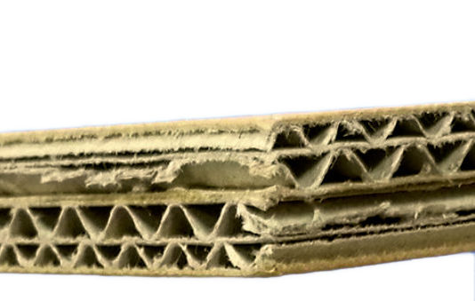 Kreuzverleimte Wellpappbögen