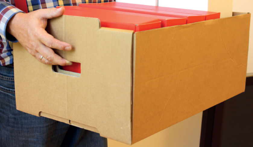 Lagerboxen sind stabil und einfach zu tragen durch Grifflöcher