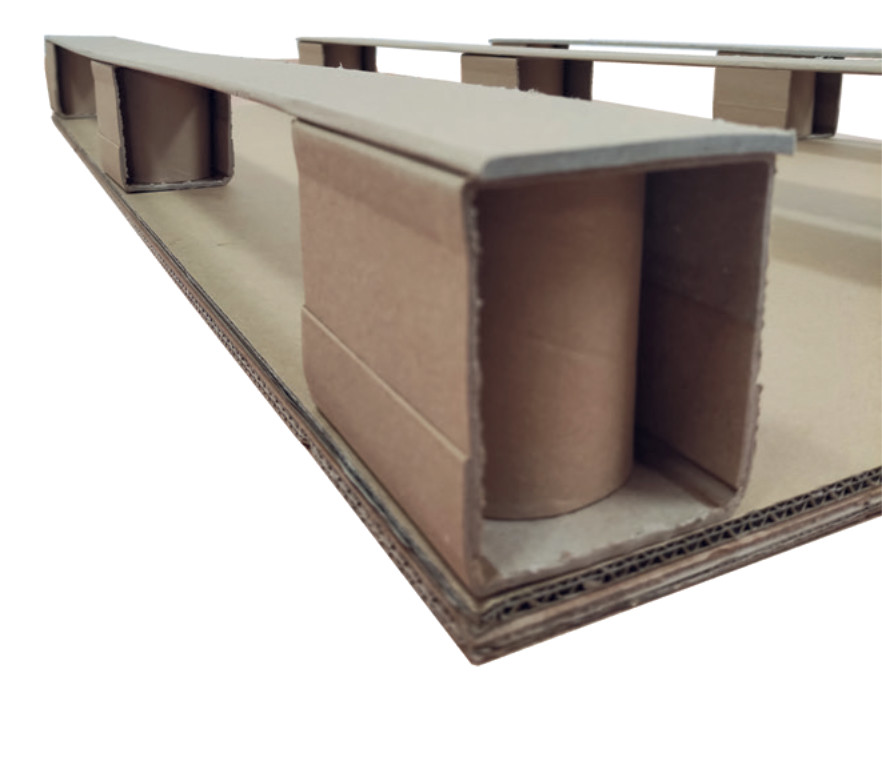 Wellpapppaletten mit Füße und Schienen